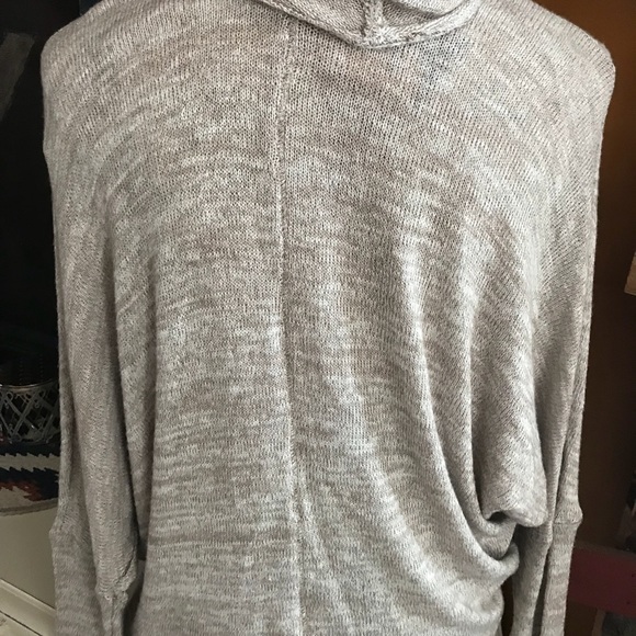 NWT Silver Jeans Wrap Sweater Top Medium & XLARGE - Picture 5 of 6